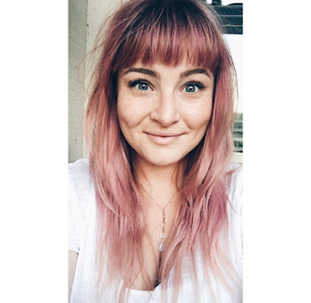 Meet your Posher, Ashley